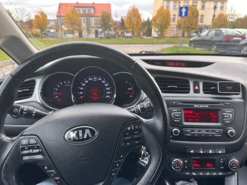 Kia Cee&apos;d II 2013/2014 1.6 CRDi